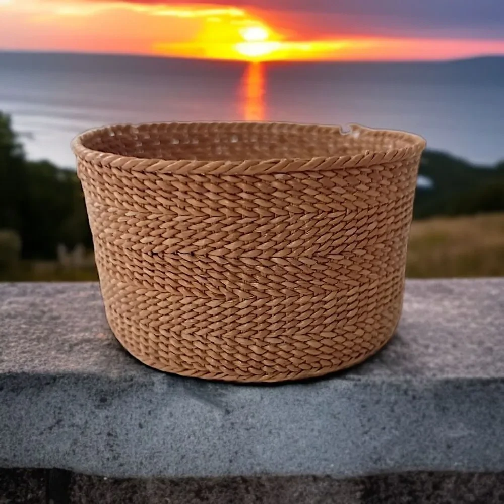 Native American Sweet Grass Woven‎ Basket MINI Vintage Trinkets Bohemian Natural